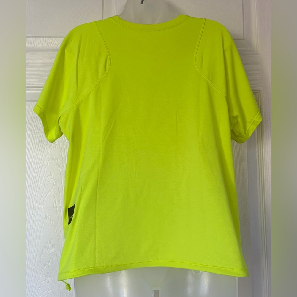 Lululemon Women’s Top Lightweight Cinched Hem Hiking T Shirt size 12 - Picture 8 of 14